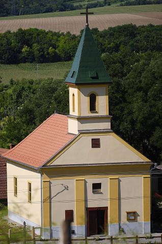 Tabajd Szent Kereszt Feltalálása templom